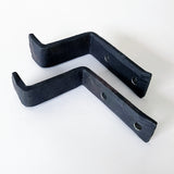 Hardware: Iron Carved Bracket