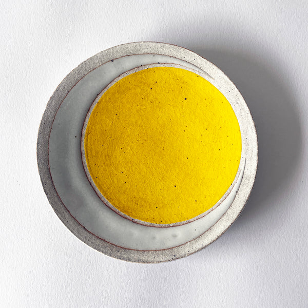 Dish Rnd: Crescent Yellow