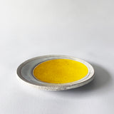 Dish Rnd Small: Crescent Yellow