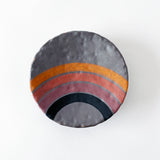 Dish Rnd Foot: Rings Rainbow / TXD Hamm