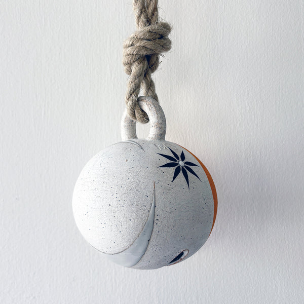 Jingle Bell Round: Crescent Marigold