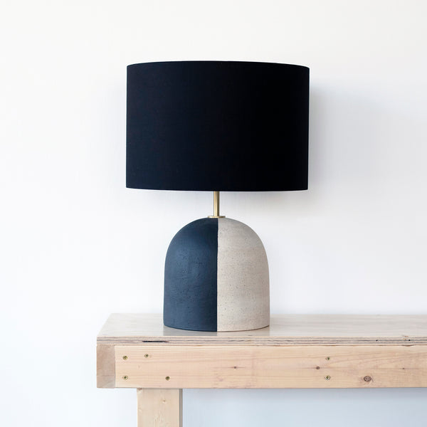 Lamp Kora Wide: B&W / Black Linen