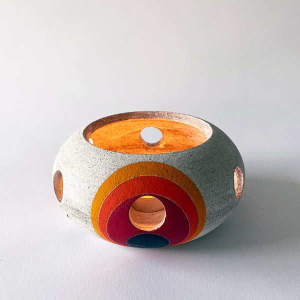 Candle Lantern Rnd: Nested Rainbow / Wht