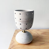 Lantern Rnd Grid: White w/Rock Base