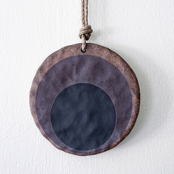 Ornament Rnd Large: Nested Two Dk Brown / Tucker