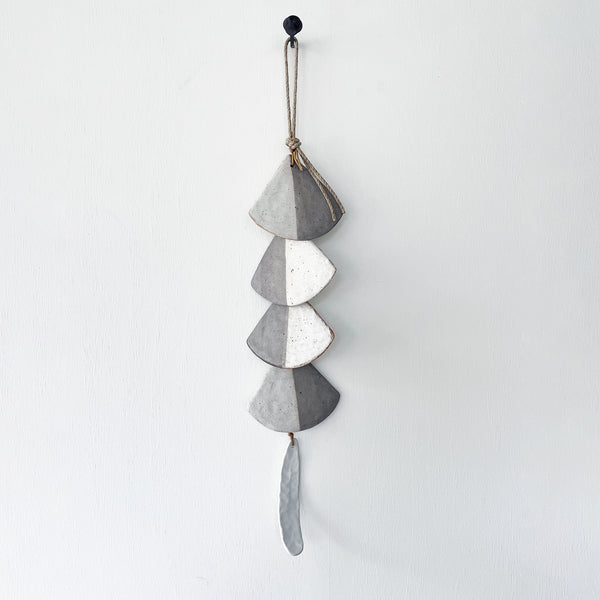 PLT1LB SHELL FB: Grey & White