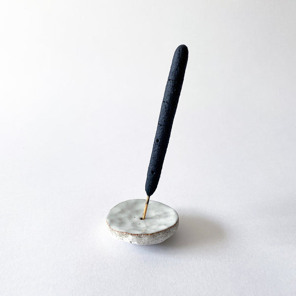 Puck: Incense / White or TXD