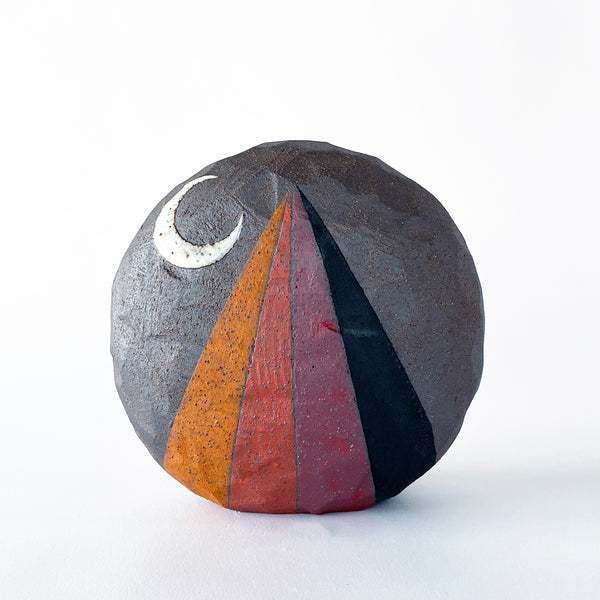 Rock Vertical: Prism Rainbow Full Moon Marigold / TXD Hamm