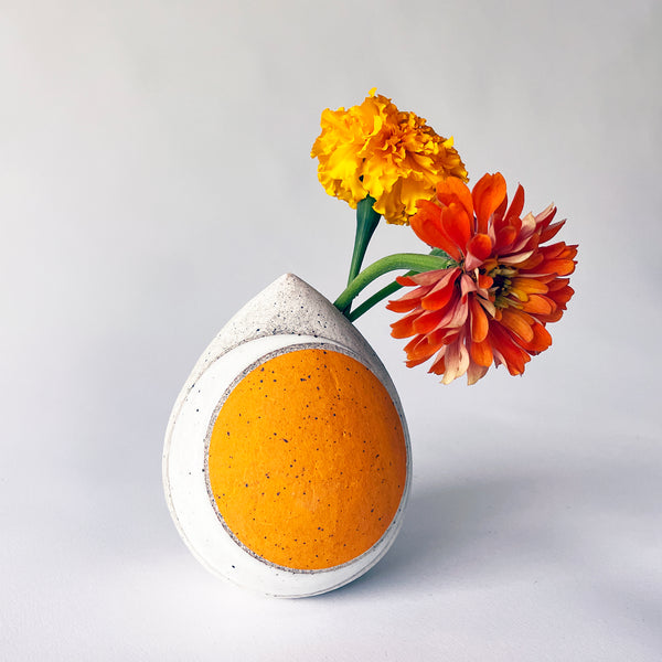 Seed Bud Vase: Crescent Marigold