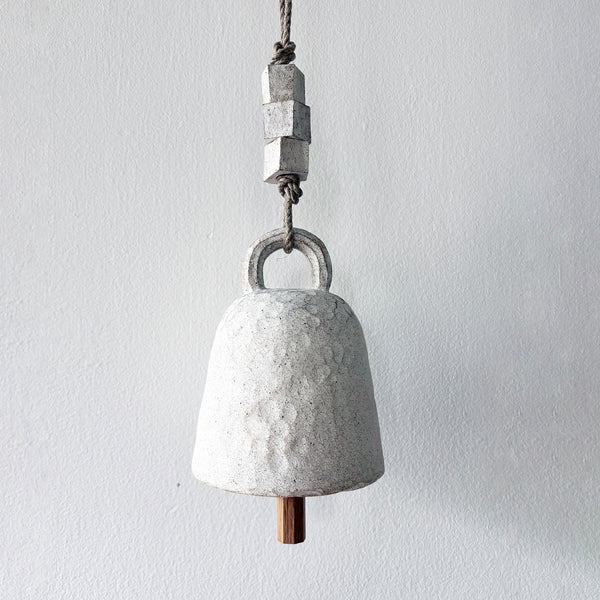 Thrown Bell 'Bell': White / Hamm