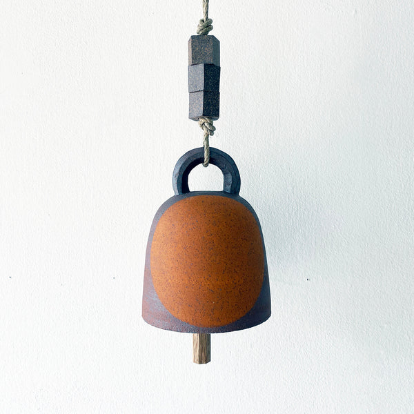 Thrown Bell Round: Crescent Marigold (Split) / TXD