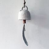 Thrown Bell Round: Featherbone / Hamm