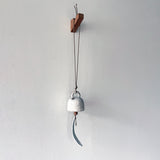 Thrown Bell Round: Featherbone / Hamm