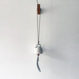 Thrown Bell Round: Featherbone / Hamm