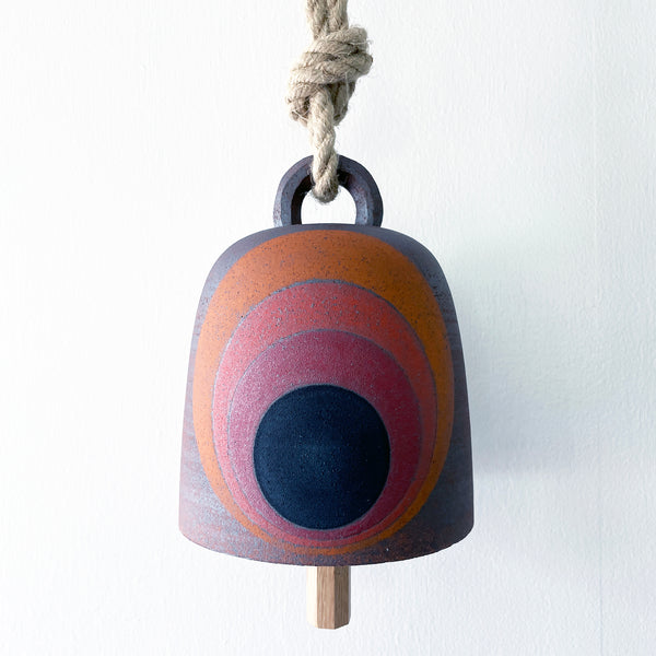 Thrown Bell Round: Nested Rainbow / TXD