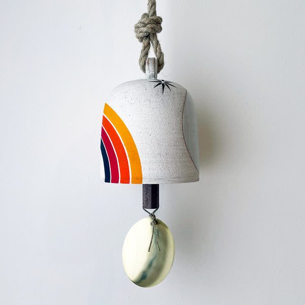Thrown Bell Round: Rings Rainbow (Arc) Full Moon w/ Brass Disc