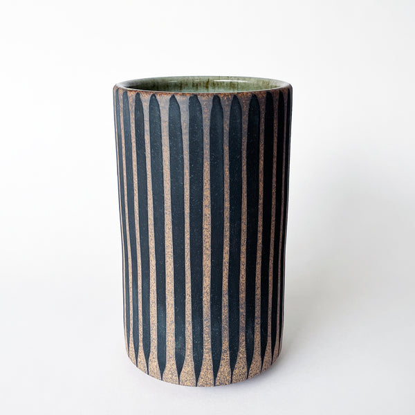 Vessel Tall: Stripes Black / Tucker