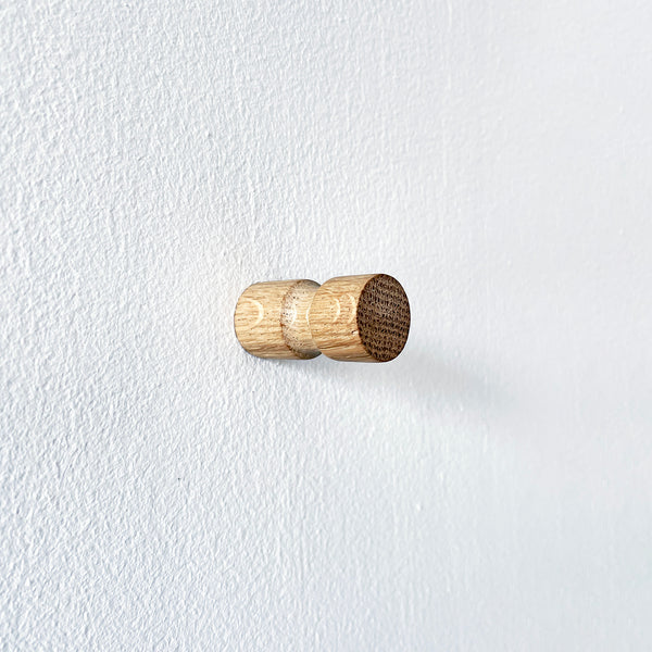 Hardware: Round Small Peg