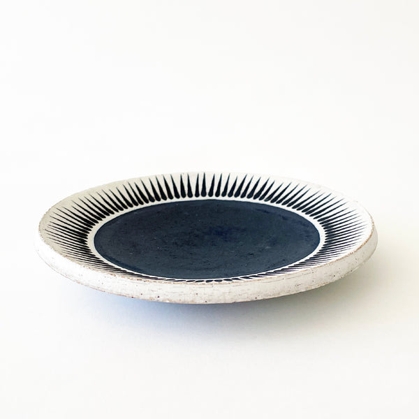 Dish Rnd: New Sun Indigo