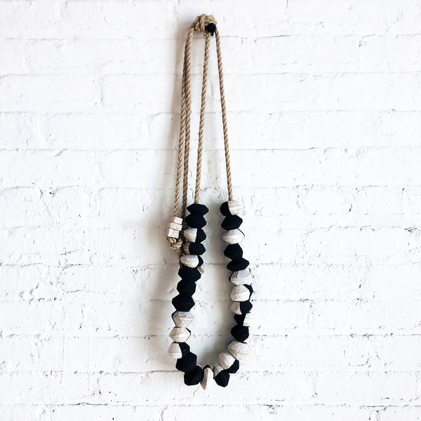 Garland27: Black & White Pared Beads