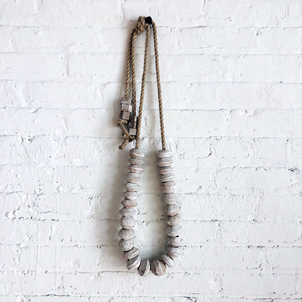 Garland27 Pare LG: White