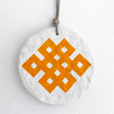Ornament Large Round: Endless Knot