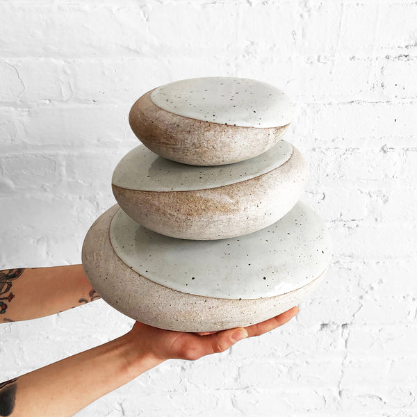 Rock Domed: Eclipse White