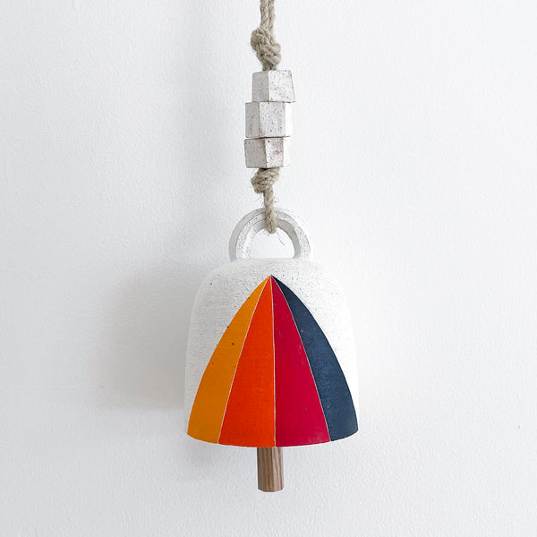 Thrown Bell Round: Prism