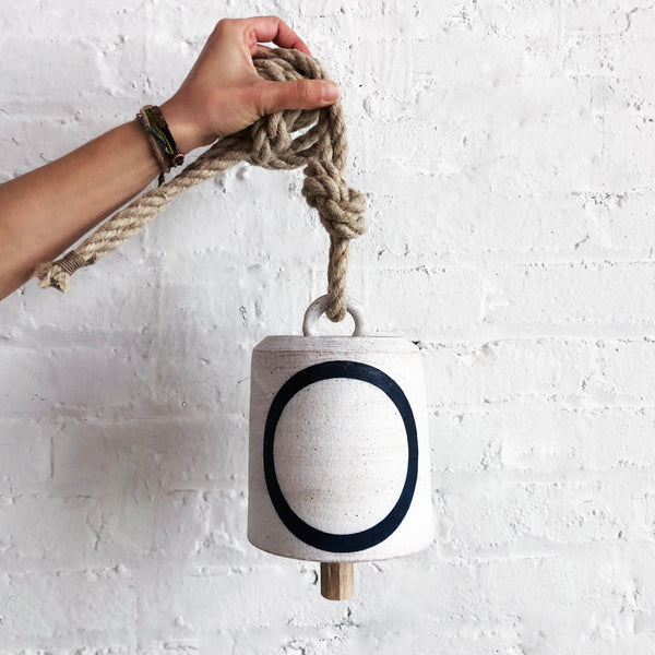 Thrown Bell Wide: Oroboro